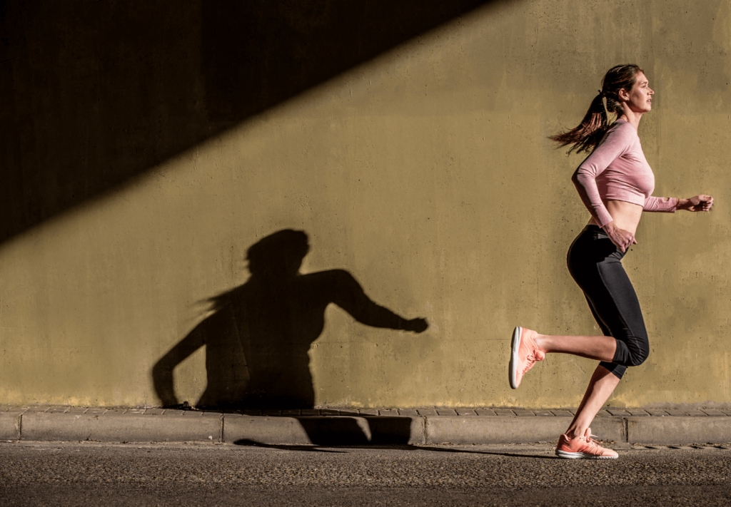 Quais São os Exercícios para Queimar Gordura Mais Eficazes e Como Montar Seu Treino