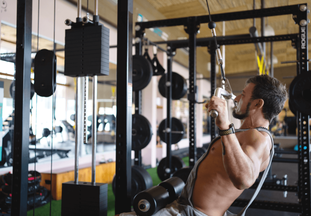 Ganhar Massa Muscular Rápido: 7 Estratégias que Funcionam de Verdade (Sem Atalhos Perigosos)