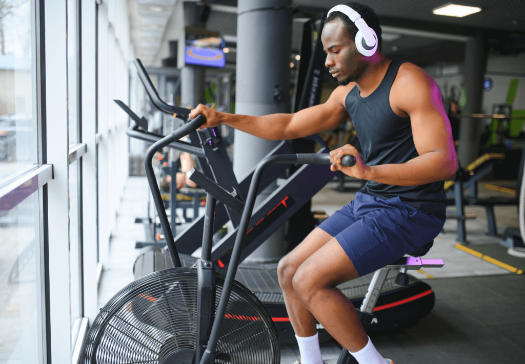 Treino para Definição Muscular: Os Melhores Equipamentos para Acelerar Seus Resultados