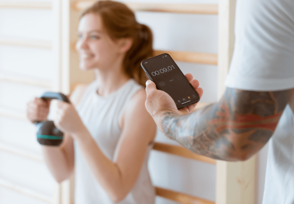 Descubra Qual o Melhor App para Personal Trainer Para Monitoramento Real de Resultados