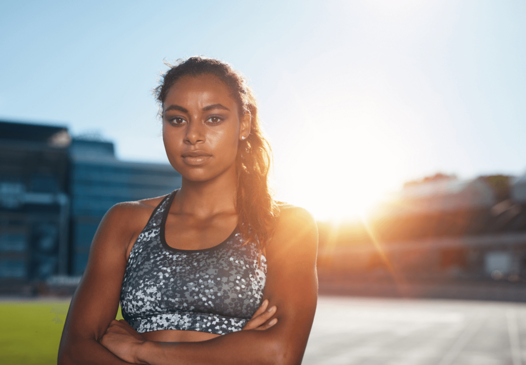 Banho Frio Ajuda a Ganhar Massa Muscular ou Prejudica? A Ciência Revela o Guia Definitivo Pós-Treino