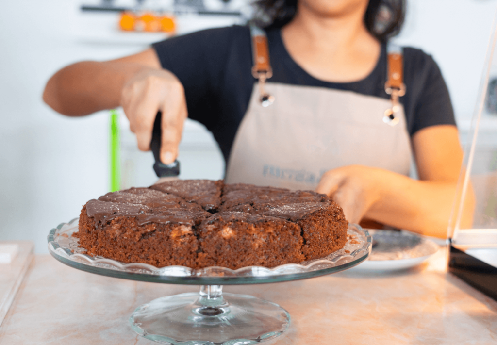 Bolo Fitness: Como Escolher o Melhor Tipo de Leite Para Uma Receita Mais Saudável, Saborosa e Alinhada ao Seu Objetivo