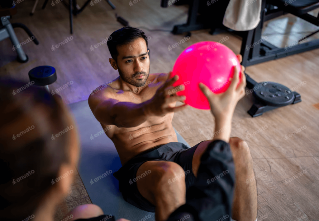 Descubra como os treinos regenerativos aceleram a recuperação muscular, reduzem dores e melhoram a performance. Guia essencial para alunos e gestores de academias.