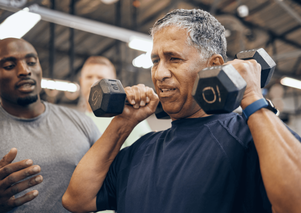 Descubra qual a melhor opção para o público 40+, focando em longevidade, segurança e ganho de massa magra. Confira aqui!