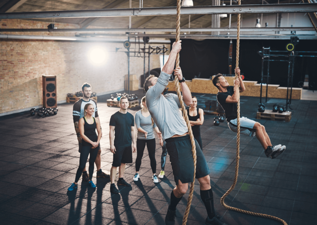 Veja como dominar os principais movimentos de CrossFit com técnica e segurança. Melhore sua performance com este guia completo e detalhado.