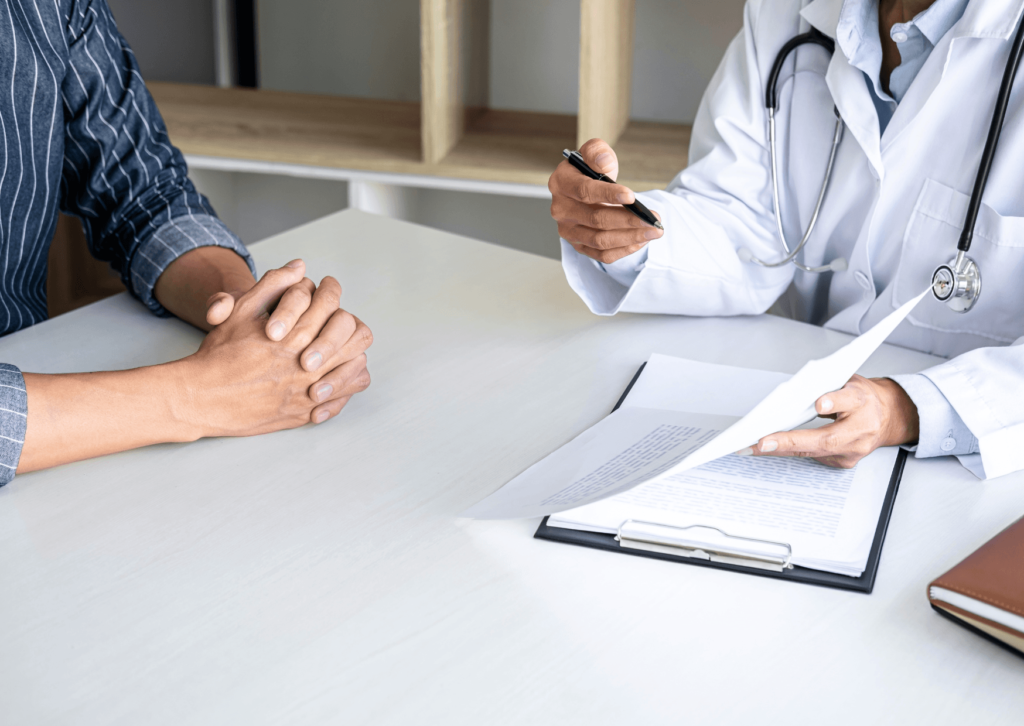 Nese artigo, descubra o que a ciência diz sobre nootrópicos, seus benefícios reais para o treino e os riscos do uso indevido em excesso.