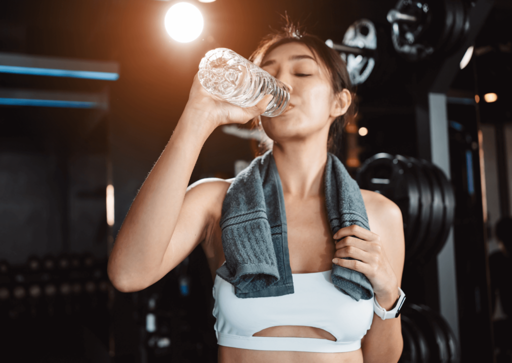 Veja como conciliar cardio e musculação sem prejudicar seus ganhos. Entenda a ciência das vias AMPK e mTOR para ter resultados reais.