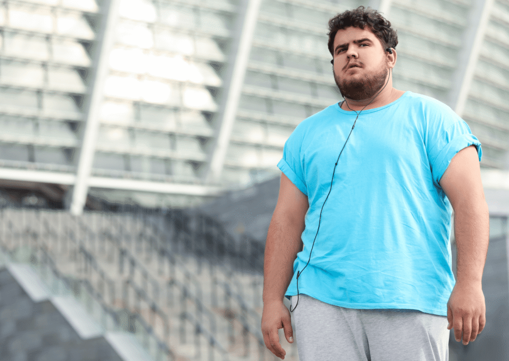 Descubra o que é a gordura visceral, quais são os seus riscos silenciosos para a saúde e veja o guia definitivo para eliminá-la com treinos e dieta.