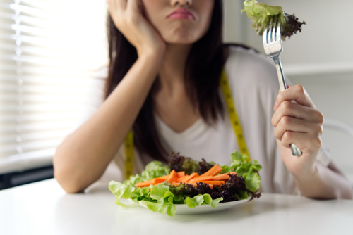 Em nossa busca incansável por um corpo mais saudável e uma silhueta desejada, muitos de nós já nos encontramos repetindo a frase: "Faço dieta mas não emagreço."