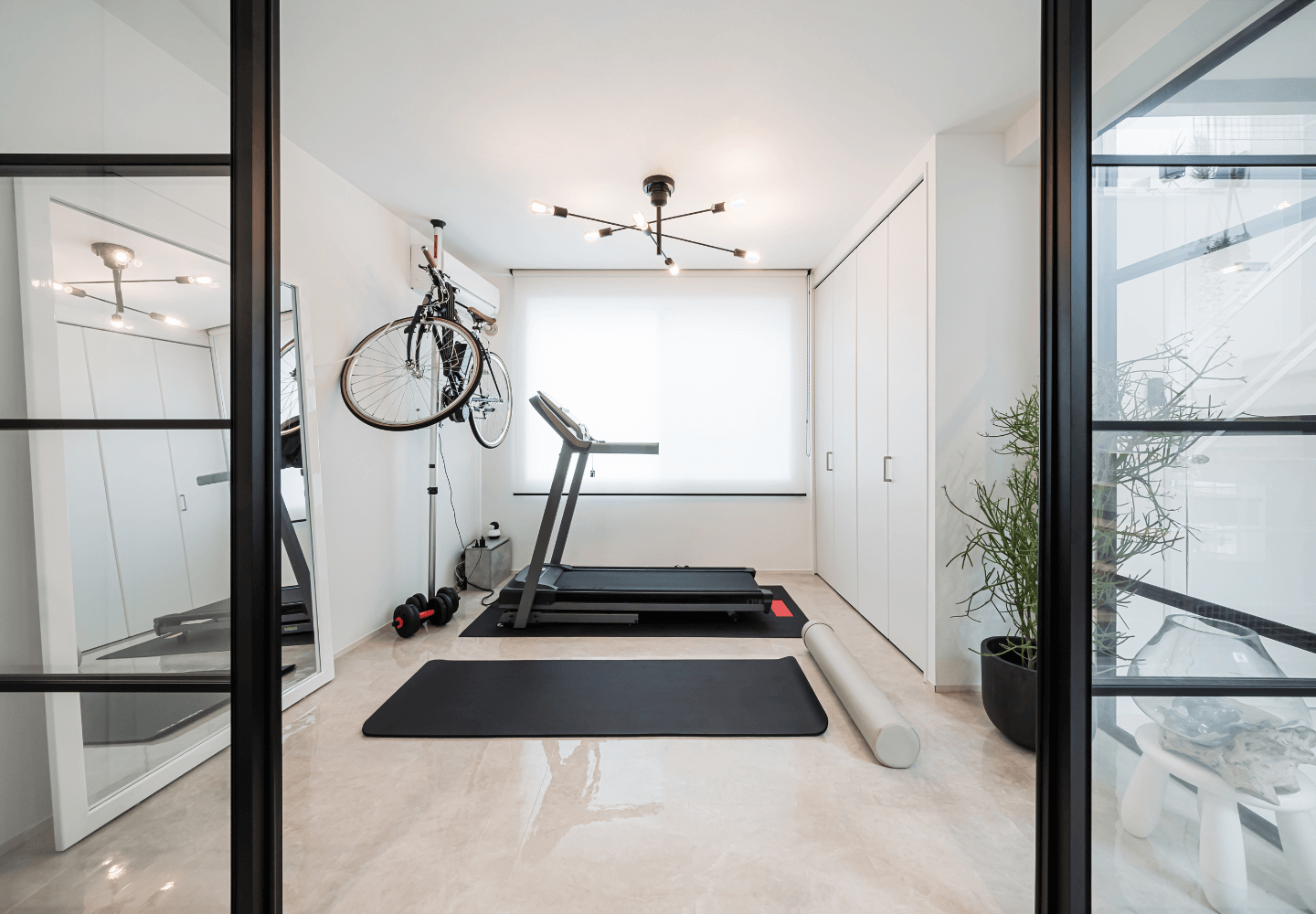 Construa Seu Home Gym Perfeito: Guia Completo para Treinar em Casa