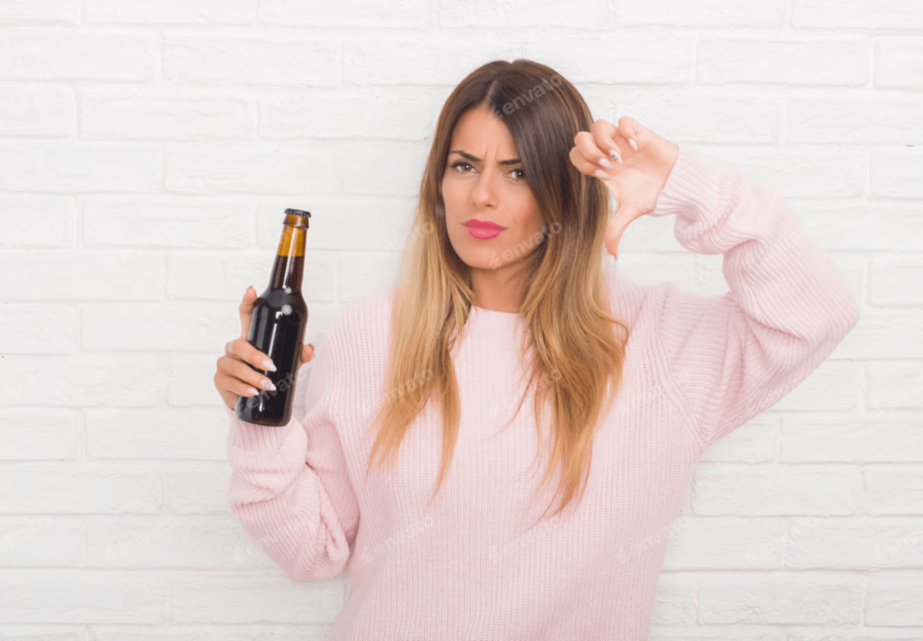 Entenda como o consumo de bebidas impacta performance, recuperação muscular e resultados na academia.