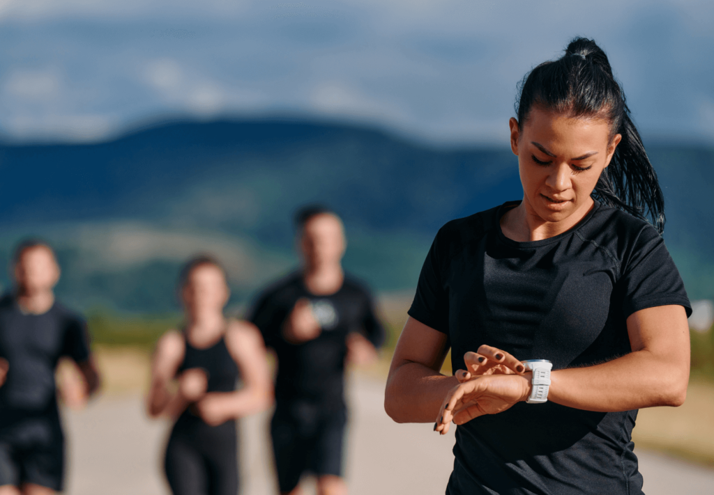 Veja aqui a estratégia ideal para quebrar a rotina e potencializar resultados, o treino Fartlek une resistência e velocidade de forma dinâmica!