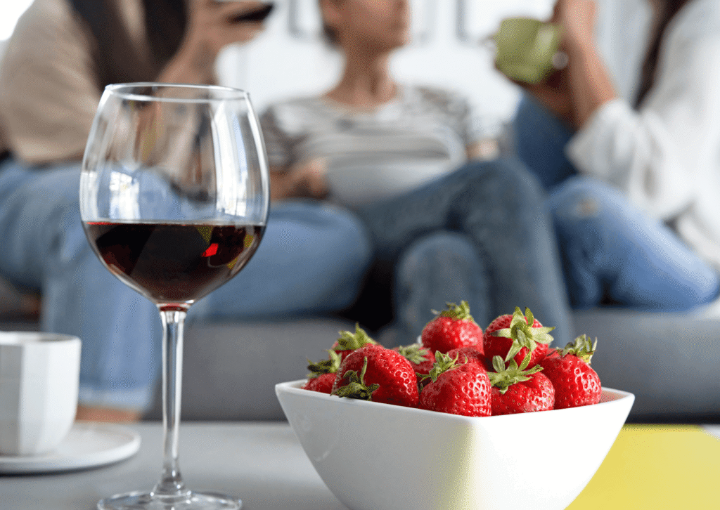 Será que o vinho engorda ou atrapalha seus treinos? Descubra a verdade sobre as calorias do vinho e aprenda a beber sem estragar sua dieta.