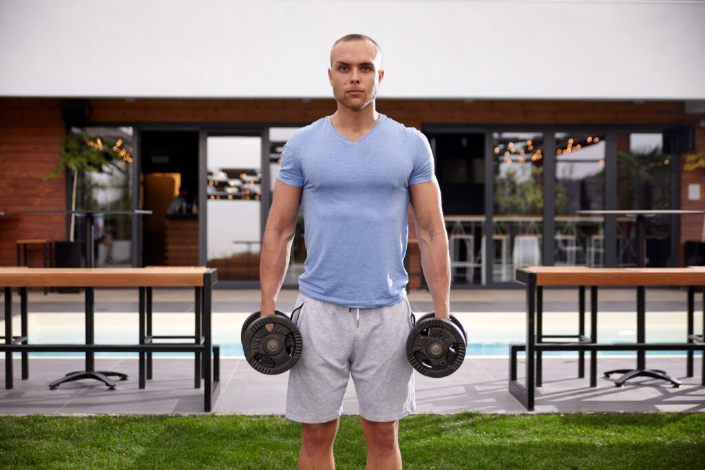 Veja o impacto real do treino de core na saúde e performance física. Conheça os melhores exercícios e melhore os resultados da sua academia!